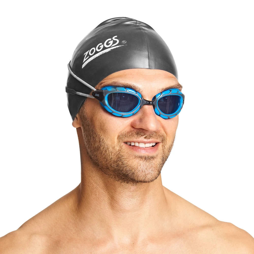 ZOGGS Predator Schwimmbrille - Blue Black / Tint Smoke 7 ZOGGS Predator Schwimmbrille - Blue Black / Tint Smoke – Bild 5