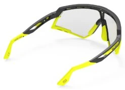 Rudy Project Defender Sportbrille -black Mat-Yellow Fluo/ImpactX Photochromic -Helm Geschäft SP527806 0002 Rudy Project Defender Sportbrille black mat yellow fluo photochromic 2 laser black 5
