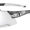 TIFOSI Aethon Sportbrille-crystal-smoke-white/Light Night Fototec -Helm Geschäft Tifosi Aethon Sportbrille cristal smoke fototec 1